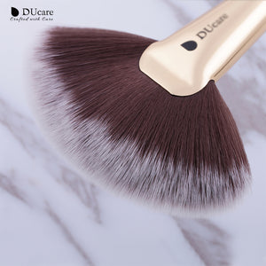 DUcare 1 PC Fan Brush Highlighter Makeup - Ducare